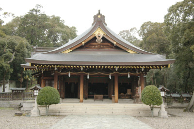竃山神社
